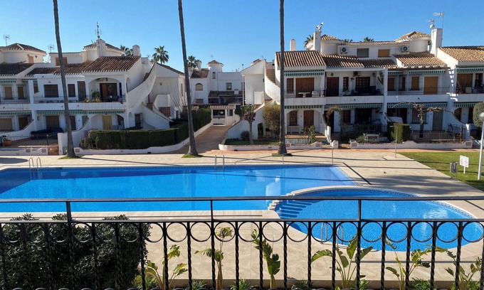 Torre de la Horadada Casa | Cosy Bungalow with terrace overlooking swimming pool.