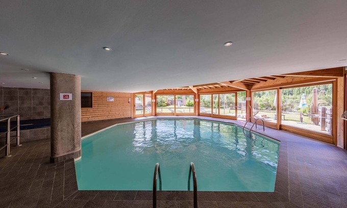 Abries Condominio | Escapade alpine | Piscine, sauna & vue montagne