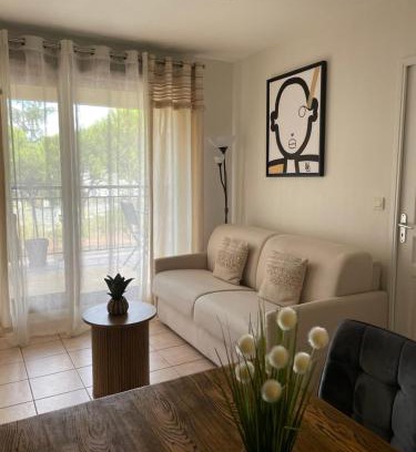 Uzes Apartamento | Escapade Uzétienne Cœur de ville et Parking