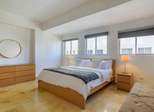 Downtown Santo Domingo Apartamento | Escape 3BR Apartment in the Heart of Piantini Nightlife