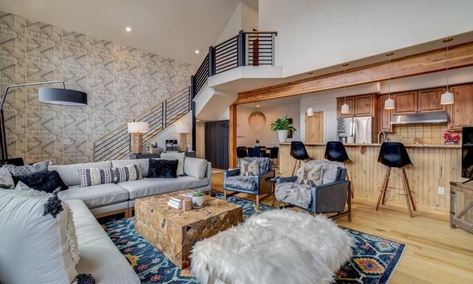 Steamboat Springs Chalet De Esquí | Escape Chalet - Family and Pet-friendly Steamboat Chalet