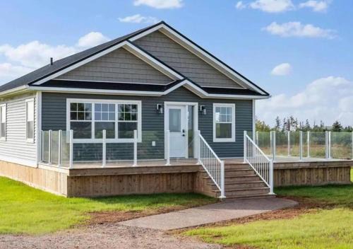 Chelton Casa | Escape From Life