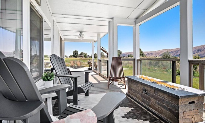 Desert Aire Casa | Escape on the Green