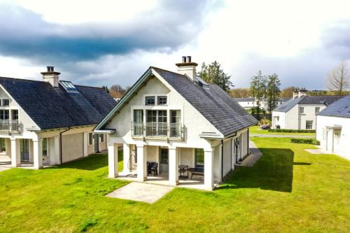 Enniskillen Villa | Escape Ordinary at Lough Erne Golf Village No.52