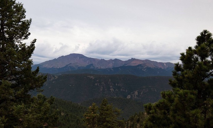 Woodland Park Apartamento | Escape the city and come to this mountain apartment where adventure awaits.