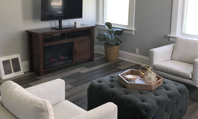 Reading Casa | Escape the Hustle and Bustle