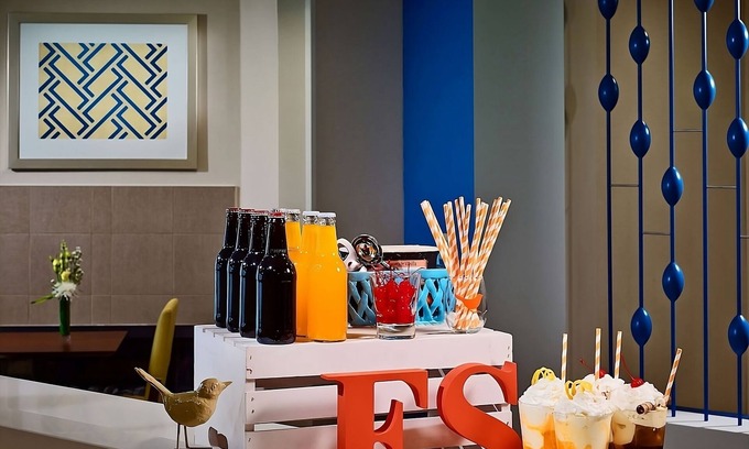 Westlake Hotel | Escape the Hustle and Bustle! Kitchen, Free Parking, Onsite Pool