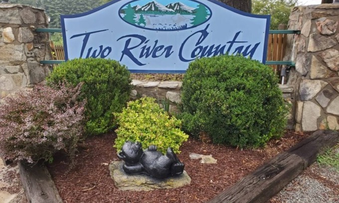 Piney Creek Casa | Escape to a Relaxing Getaway in the Mountains