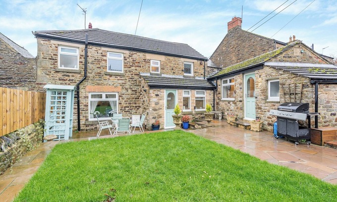 Eastgate Cabaña | Escape to Ivy Cottage in Stanhope, County Durham.