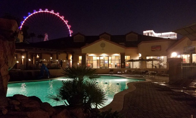 Las Vegas Complejo | Hermoso condominio de 2 bdm en las vegas en resort increíble
