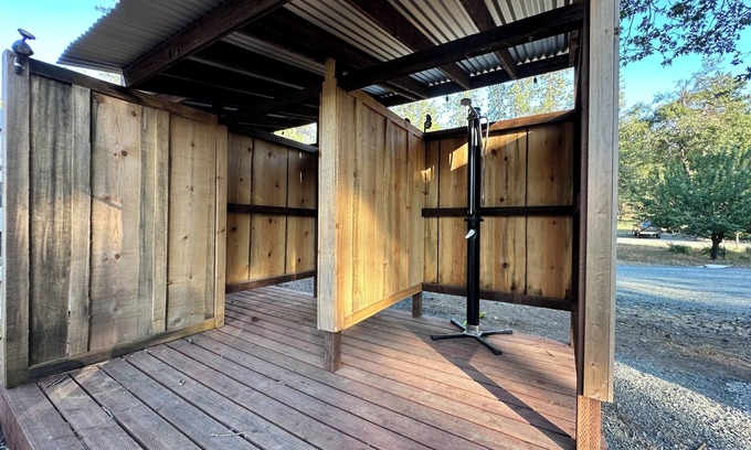 Kelseyville Casa | Escape to Nature: RV Stay in Loch Lomond