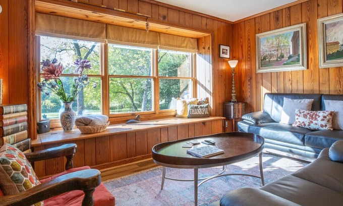 Chapel Hill Casa | ¡Escápelo todo! Retiro privado con estanques y senderos