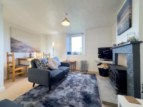 Calder Bridge Casa | Escape to our Cosy Cottage with Log Burner in Drigg, Lake District
