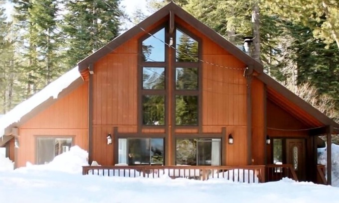 Tahoma Cabina | West Lake Tahoe Chalet, 3 bd / 2bth, Senderismo, ciclismo, esquí, trineo, para 8 personas.