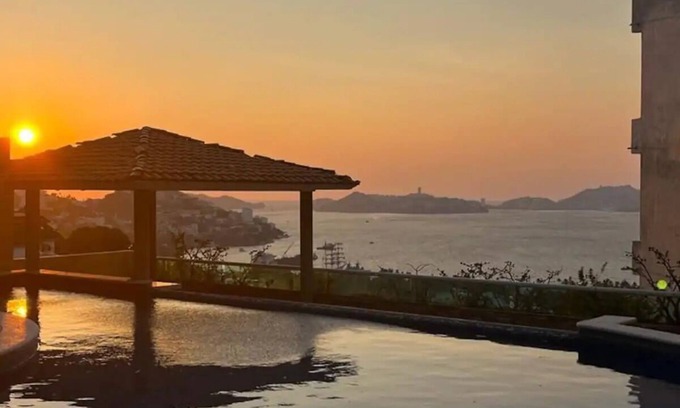 Icacos Casa | Escape to Paradise: Stunning Acapulco Retreat on VRBO Awaits Your Arrival