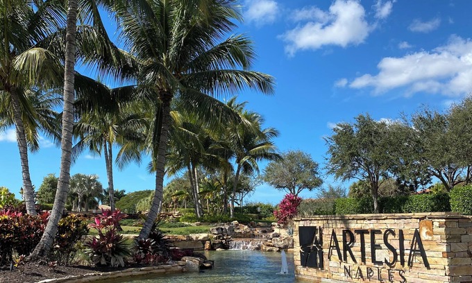 Naples Casa | Escape to paradise with the beautiful home in Naples, Fl available min 3 months.