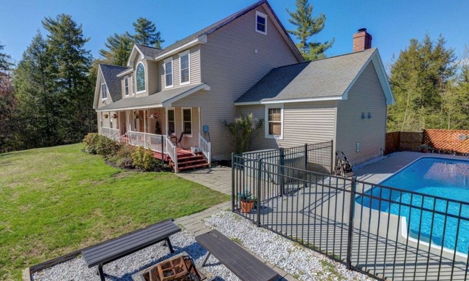South Casco Casa | Escape to Raymond Cape on Sebago Lake!