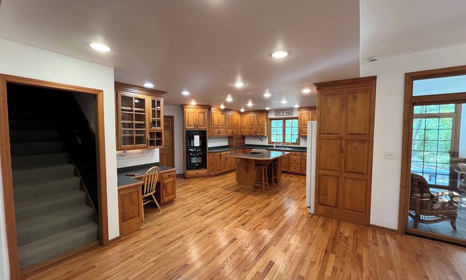 Blackstone Casa | Escape to the country to our secluded home in Seneca