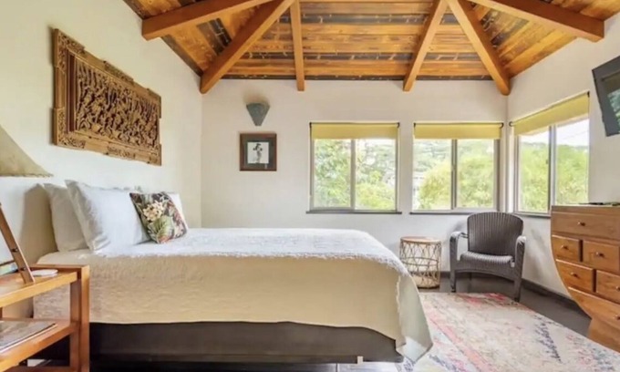 Hilo Casa | Escape to your private oasis