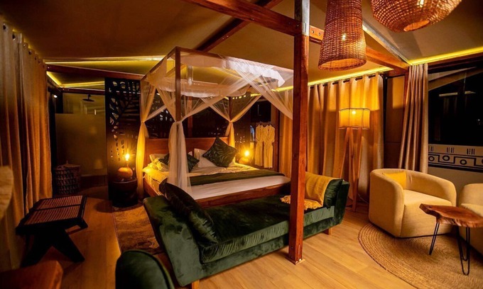 Ikoma Cabina | Escarpment Luxury Camp Serengeti #6