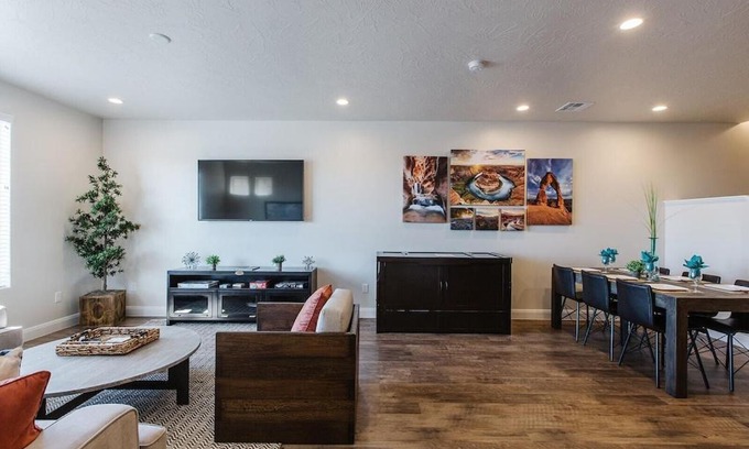 Washington Casa | Escondido 1097 l Heavenly Daze Near Sand Hollow, Quail Creek and more!