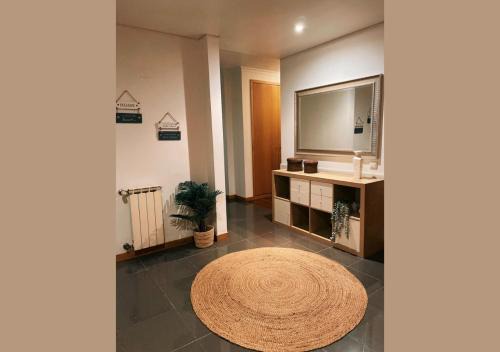 Campo e Sobrado Apartamento | Espaçoso T3 com terraço & churrasqueira