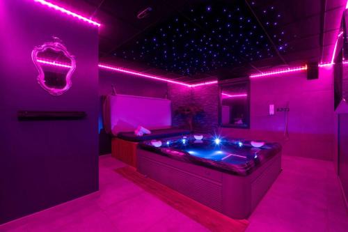 Lardenne Apartamento | Espace évasions Loft love LOVE ROOM