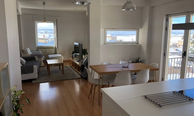 Centro histórico de Ávila Apartamento | Espacio calma sobre las murallas en el centro de Avila