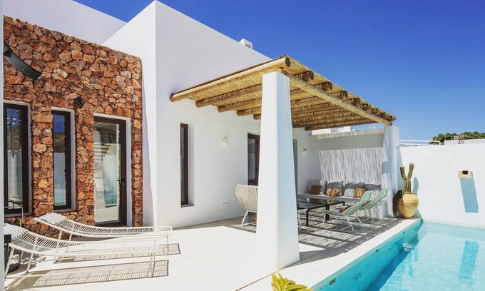 El Pozo de los Frailes Villa | Espectacular casa con piscina en Cabo de Gata