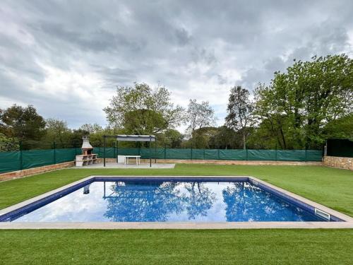 Tordera Casa | Espectacular casa con piscina en Tordera