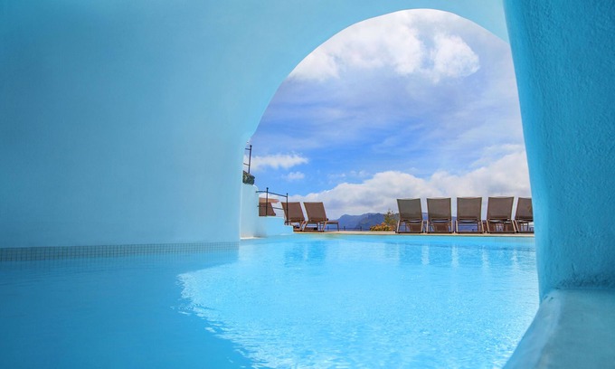 Oia Hotel | Esperas Santorini