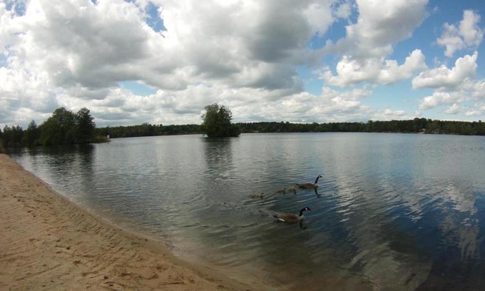 Kahl Apartamento | ESSEN - Haus am See mit Sandstrand & Seeblick nahe Rhein-Main und Spessart