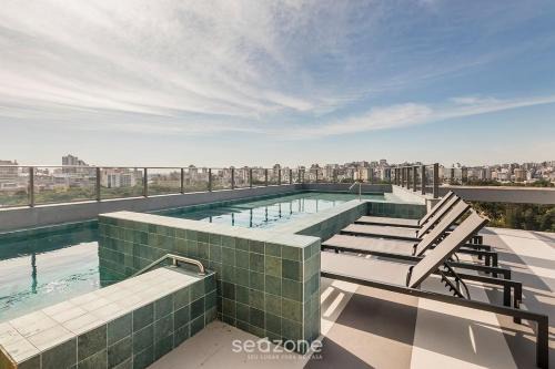Cidade Baixa Apartamento | Estúdio em Prédio com Piscina em Porto Alegre - JRE