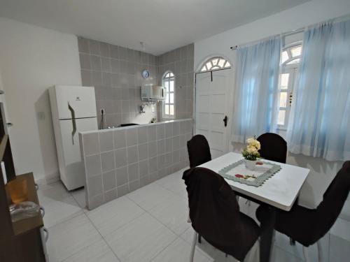 Aribiri Apartamento | Estadia Férias e Trabalho