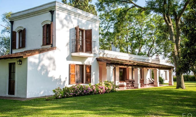 San Andrés de Giles Hotel | Estancia La Sofia
