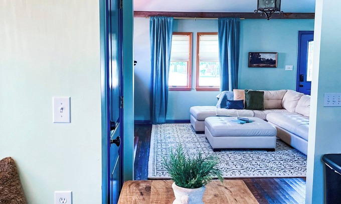 Amarillo Casa | Estate Carriage House with Historic Charm and Beauty