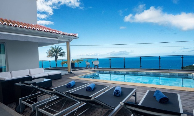 Calheta Casa | Estrela do Mar - Lovely, Sun Filled Villa