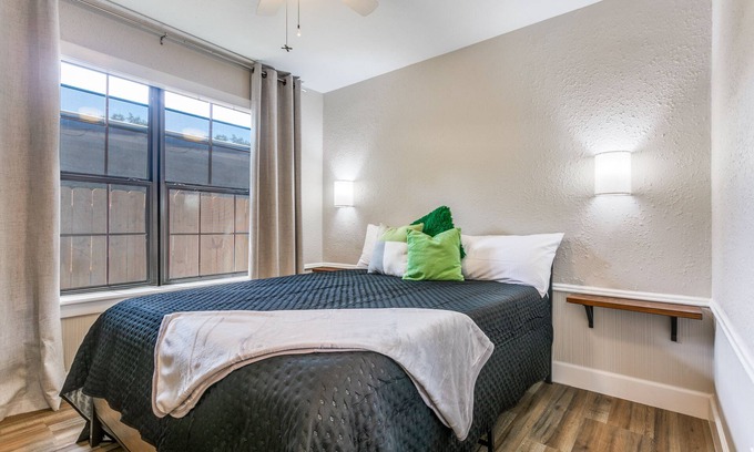 Houston Casa | Estrella Tejana House close to Downtown