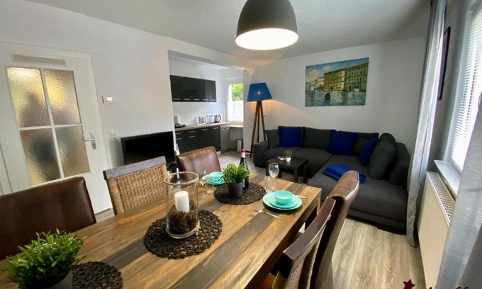 Herne Apartamento | estrella24 LIVING ROOMS Rom