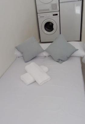 Palma-Palmilla Apartamento | Estudio encantador cerca del carrefour rosaleda 1