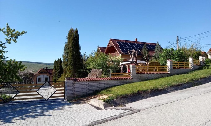 Monostorapati Casa | Eszter-lak