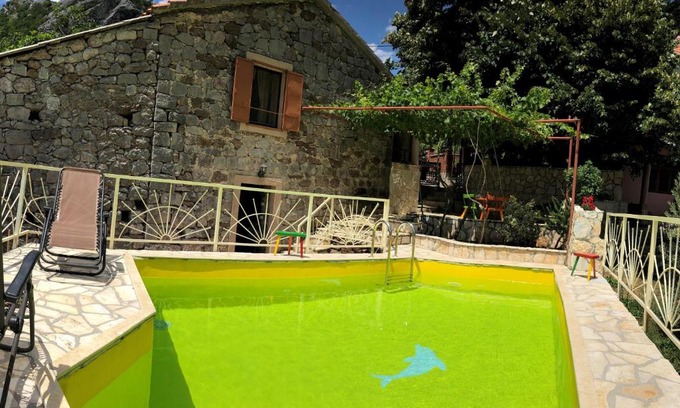 Karuc Casa | Ethno House Ivanovic