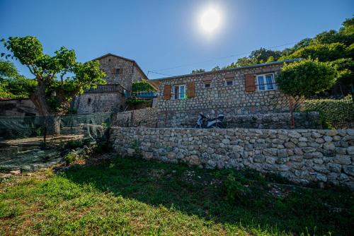 Boljevici Cama Y Desayuno | Ethno house OSOBAK