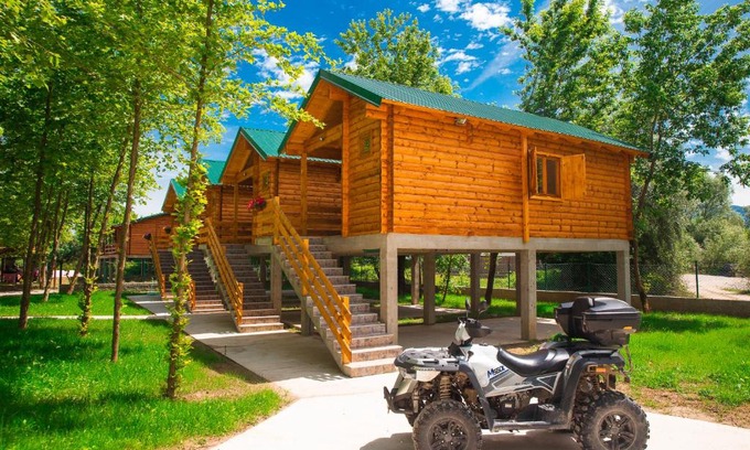 Karuc Complejo | Ethno village Moraca - Skadar lake