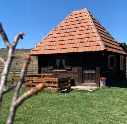 Kremna Casa | Etno brvnara TAMARA