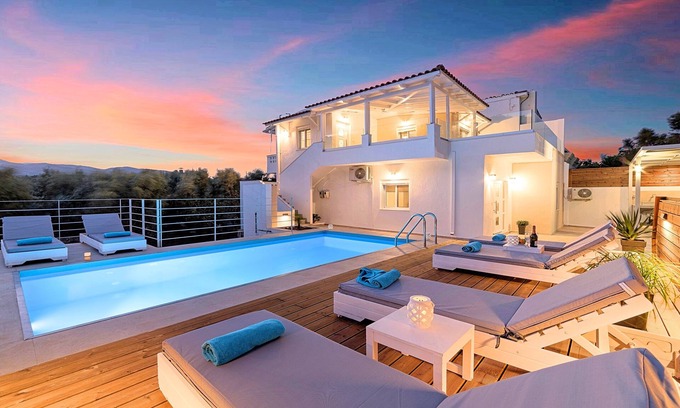 Vathi Villa | Etoile Villa Heated Pool