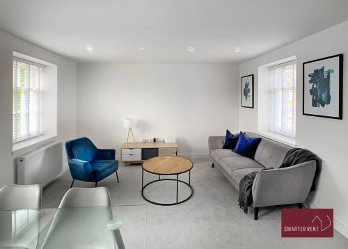 Windsor Apartamento | Eton, Windsor - 2 Bedroom Second Floor Apartment - With Parking