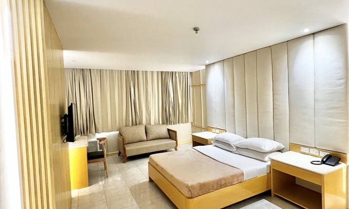 Downtown Tacloban Hotel | Etsu Hotel