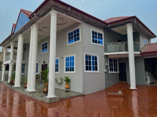 Ejisu Apartamento | EuChris Homes