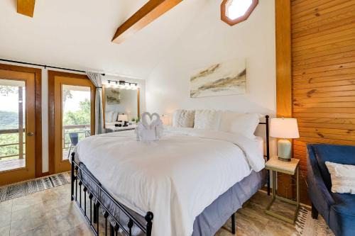 Eureka Springs Apartamento | Eureka Springs Cabin Rental about 5 Mi to Beaver Lake!